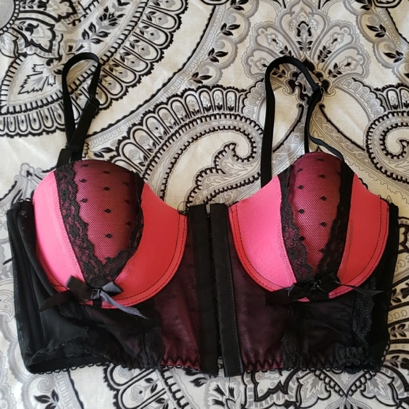 Pink/black Lacey corset bra - Picture 1 of 6